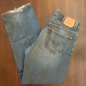 Men’s Levi’s 559 Relaxed fit jeans waist 37